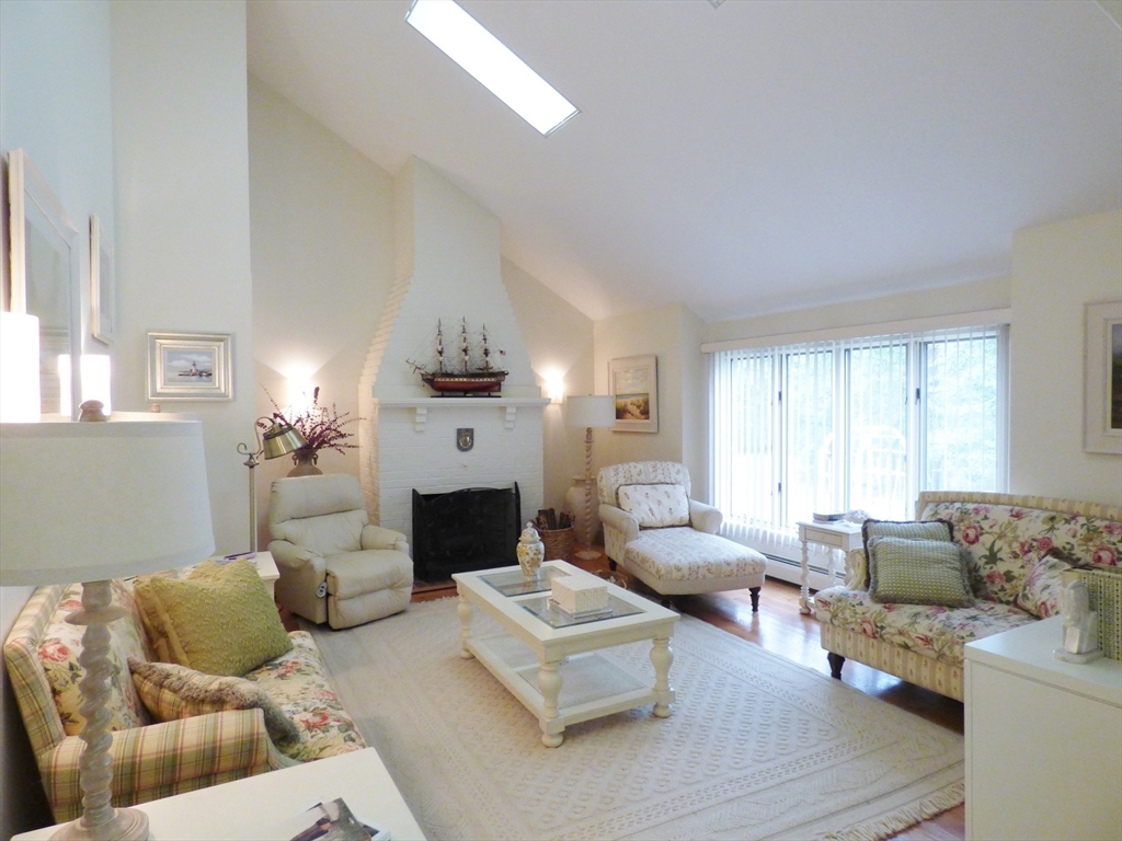 14 Lumbert Mill Rd