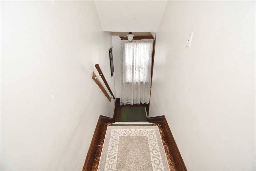 Springfield, Massachusetts 01107, United States, 4 Bedrooms Bedrooms, ,2 BathroomsBathrooms,Residential,Active,134349