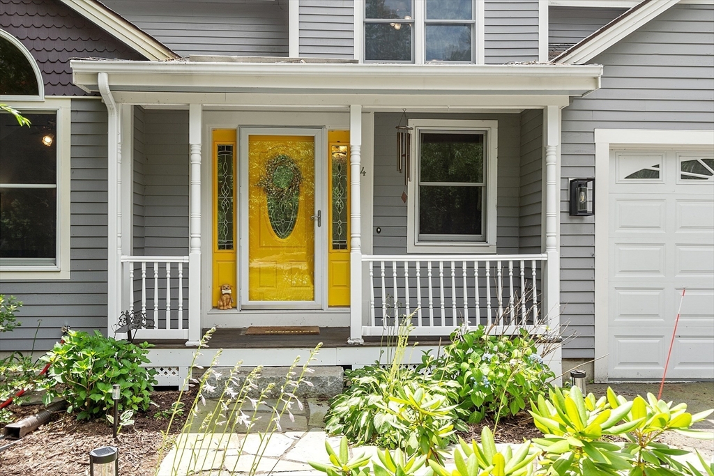 4 Linwood Lane
