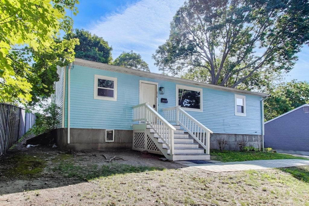 14 Hull St