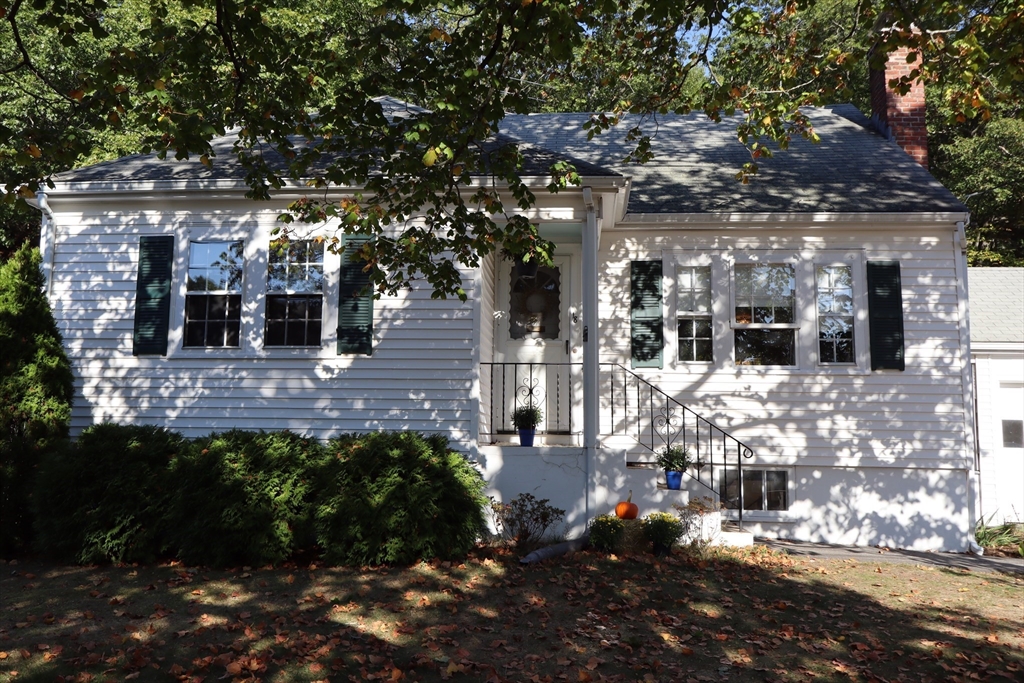 18 Crosby Rd