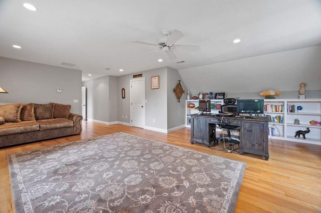 139 Highland St, Townsend, MA Photo #32