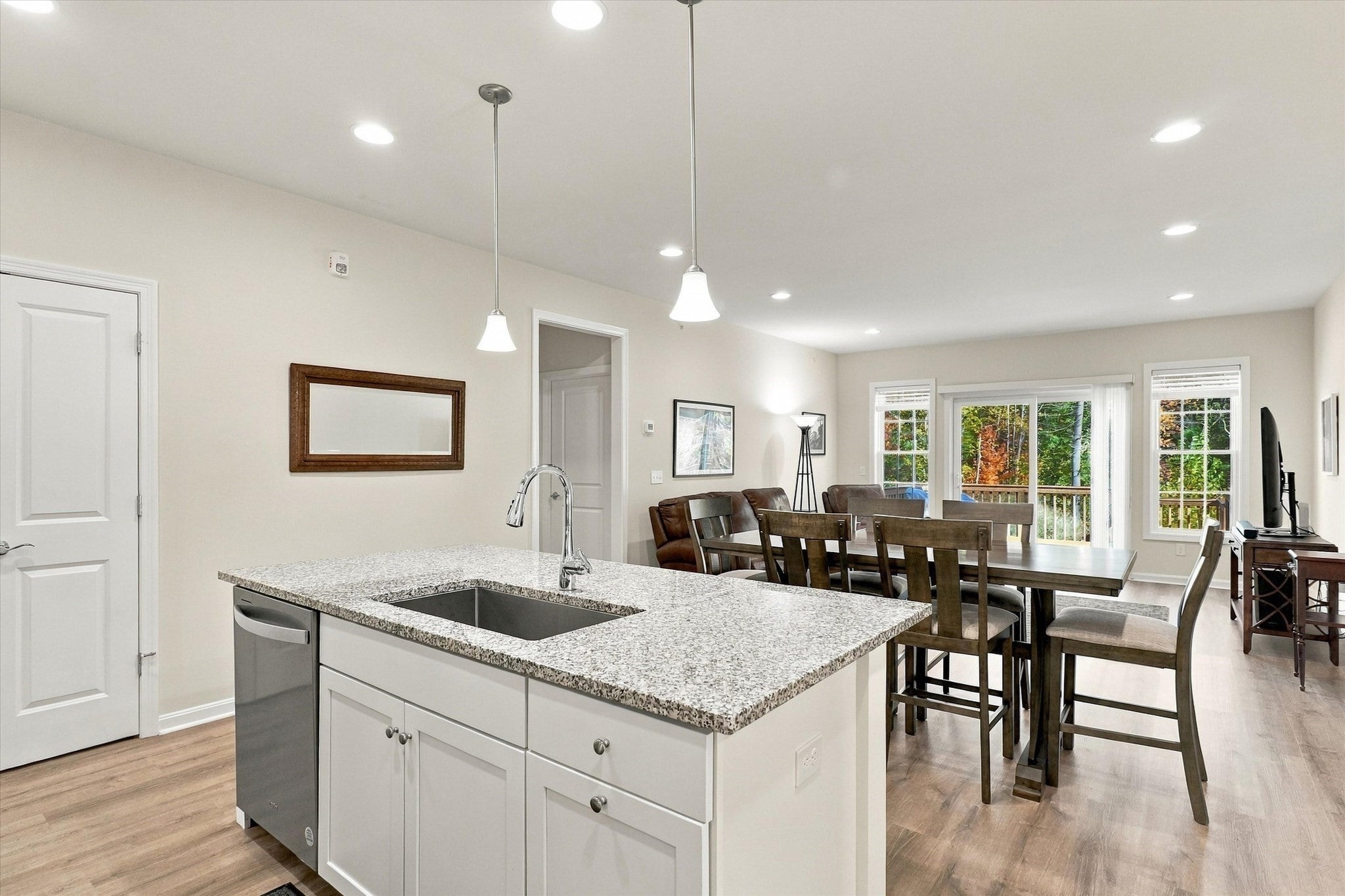 72 Shannon Way #72, Upton, MA Photo #9