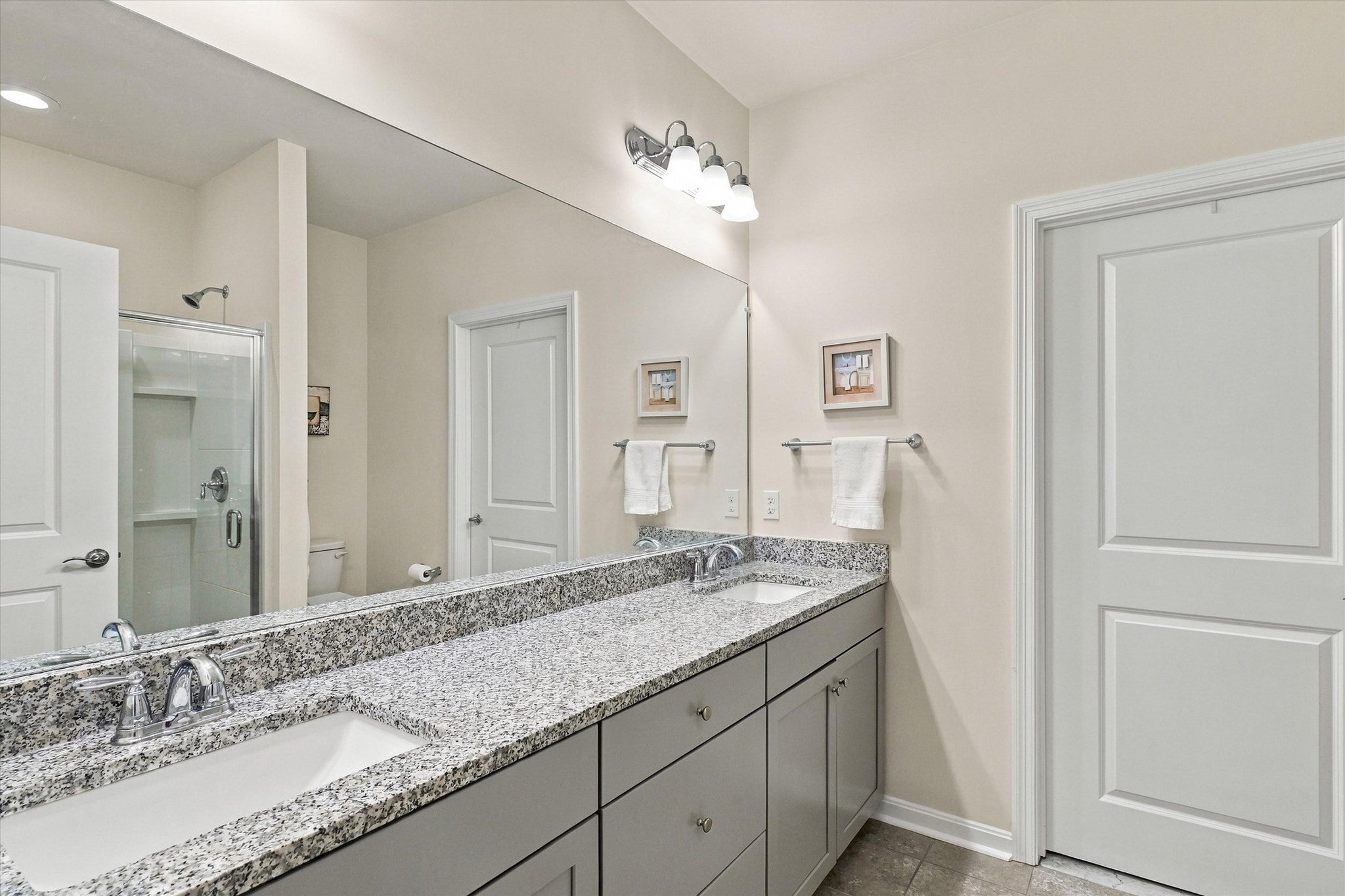 72 Shannon Way #72, Upton, MA Photo #16