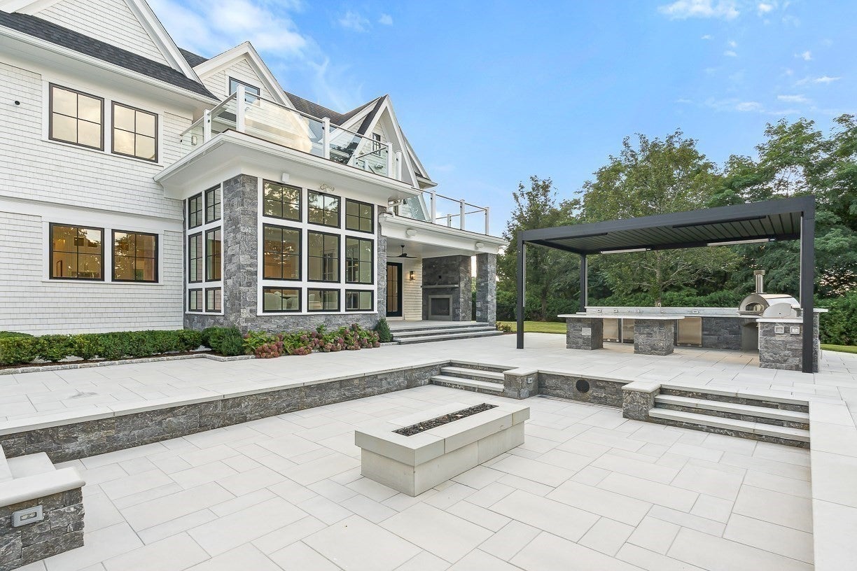 15 Vinson Circle, Winchester, MA, 15 Vinson Circle, Winchester, MA Photo #32