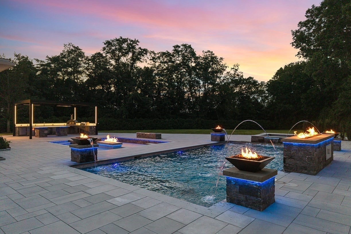 15 Vinson Circle, Winchester, MA, 15 Vinson Circle, Winchester, MA Photo #39