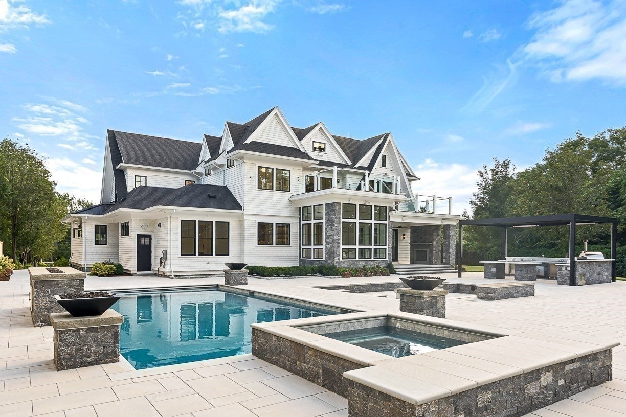 15 Vinson Circle, Winchester, MA, 15 Vinson Circle, Winchester, MA Photo #30