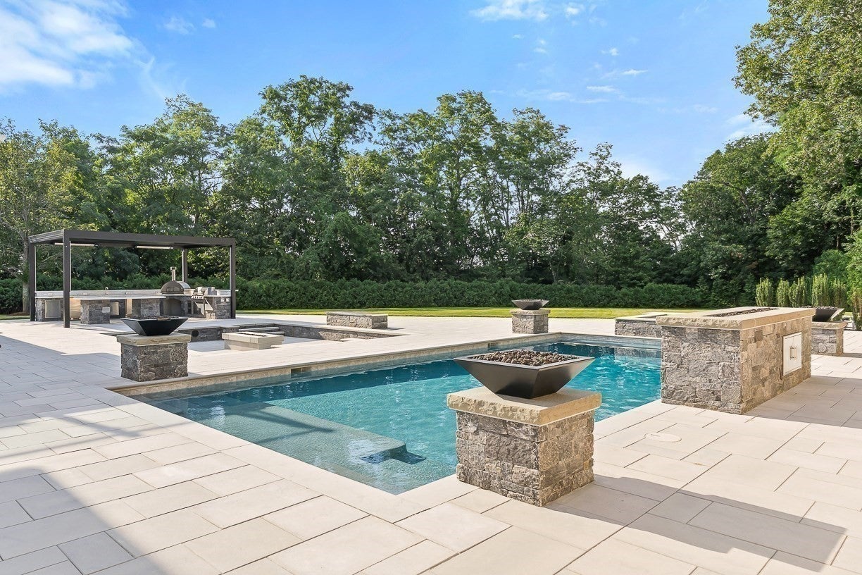 15 Vinson Circle, Winchester, MA, 15 Vinson Circle, Winchester, MA Photo #29