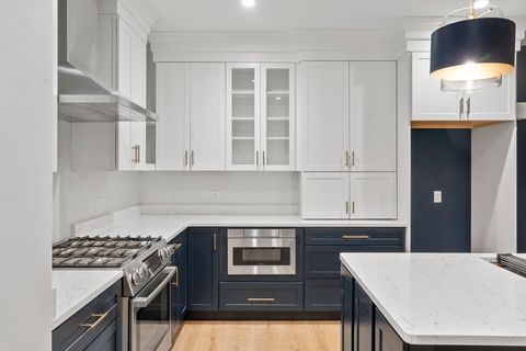 134 Court St 11 Plymouth MA 02360