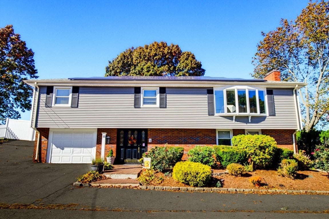 Photo of 15 Doane Rd, Medford, MA