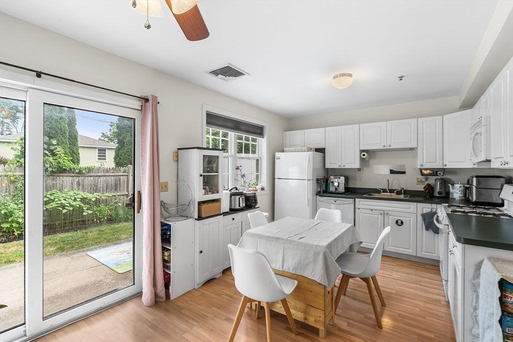 204 Lilac Meadows Way #204, Ipswich, MA, 204 Lilac Meadows Way #204, Ipswich, MA Photo #8