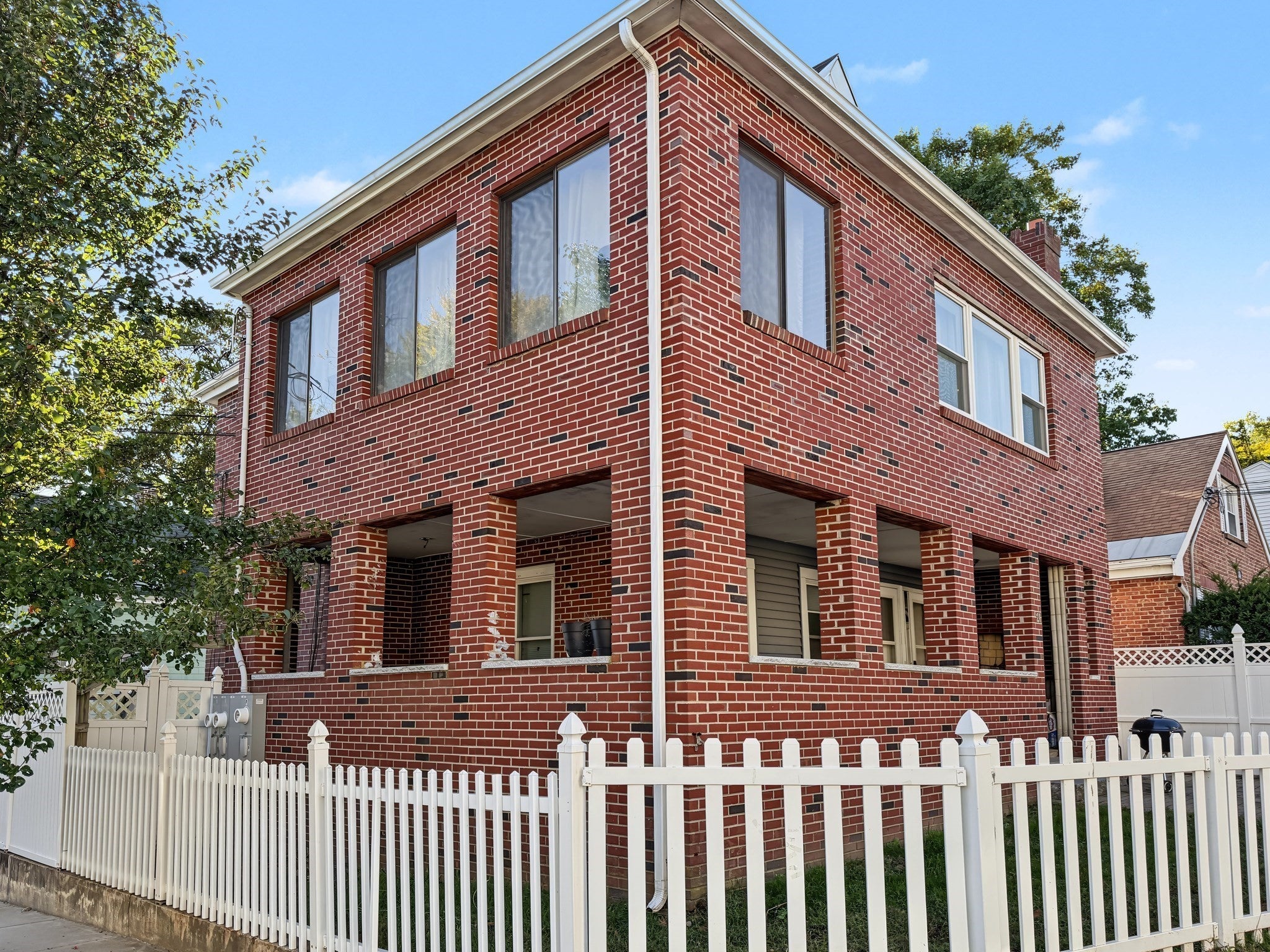 24 Charles St, Watertown, MA Photo #18