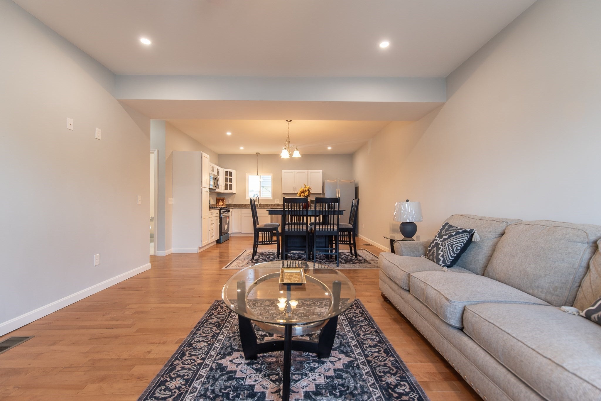 184 Avenue C -3