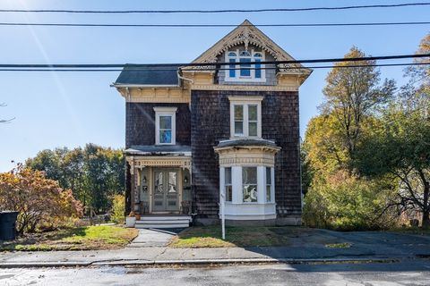13 Grove St Spencer MA 01562