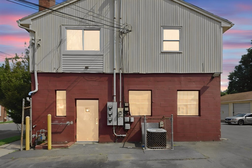 1036 Chicopee St, Chicopee, MA Photo #30