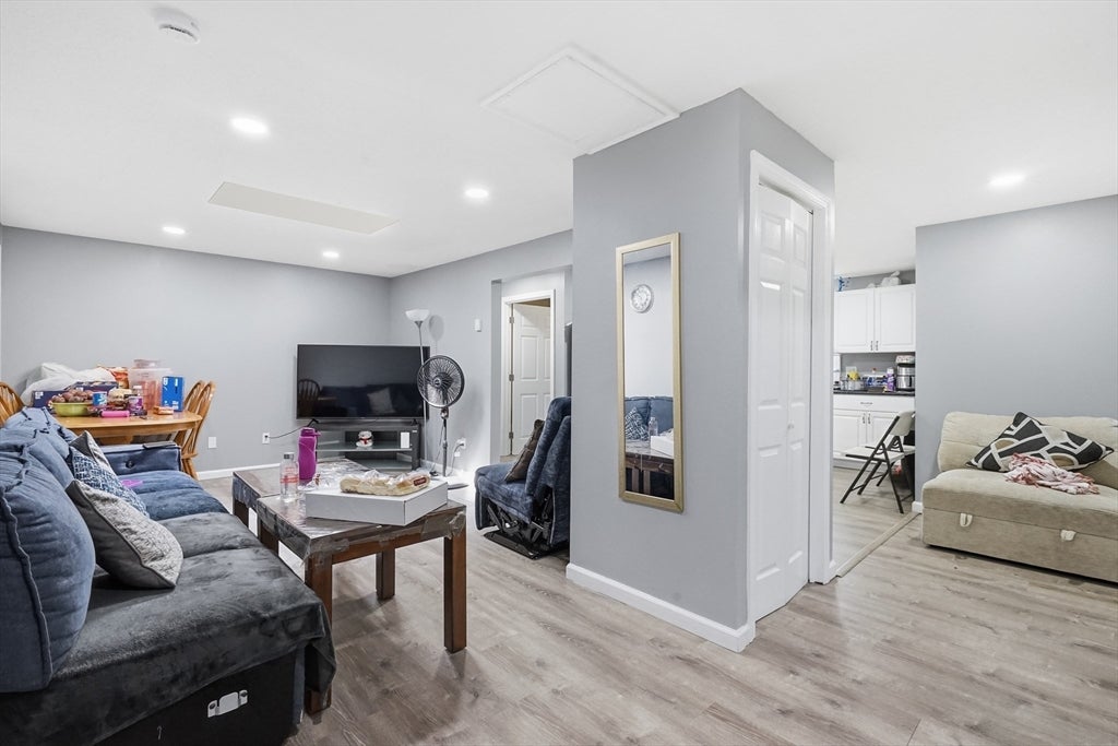 1036 Chicopee St, Chicopee, MA Photo #10