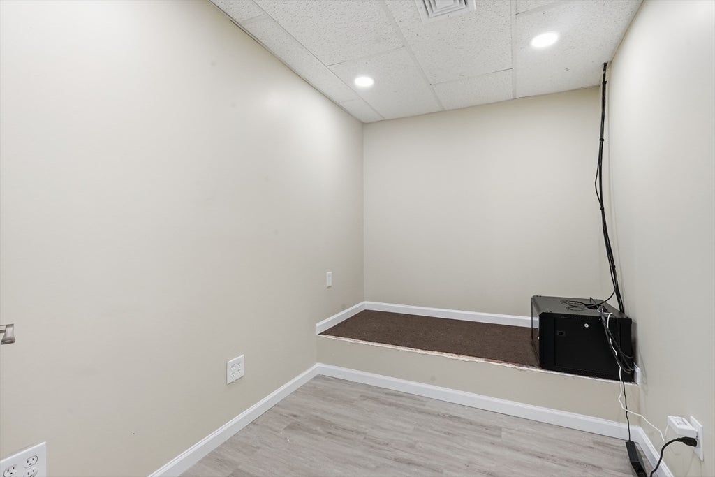 1036 Chicopee St, Chicopee, MA Photo #25