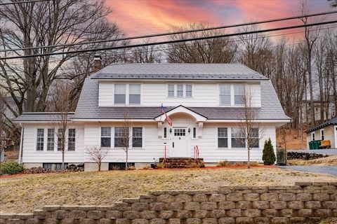 224 Blossom St Fitchburg MA 01420
