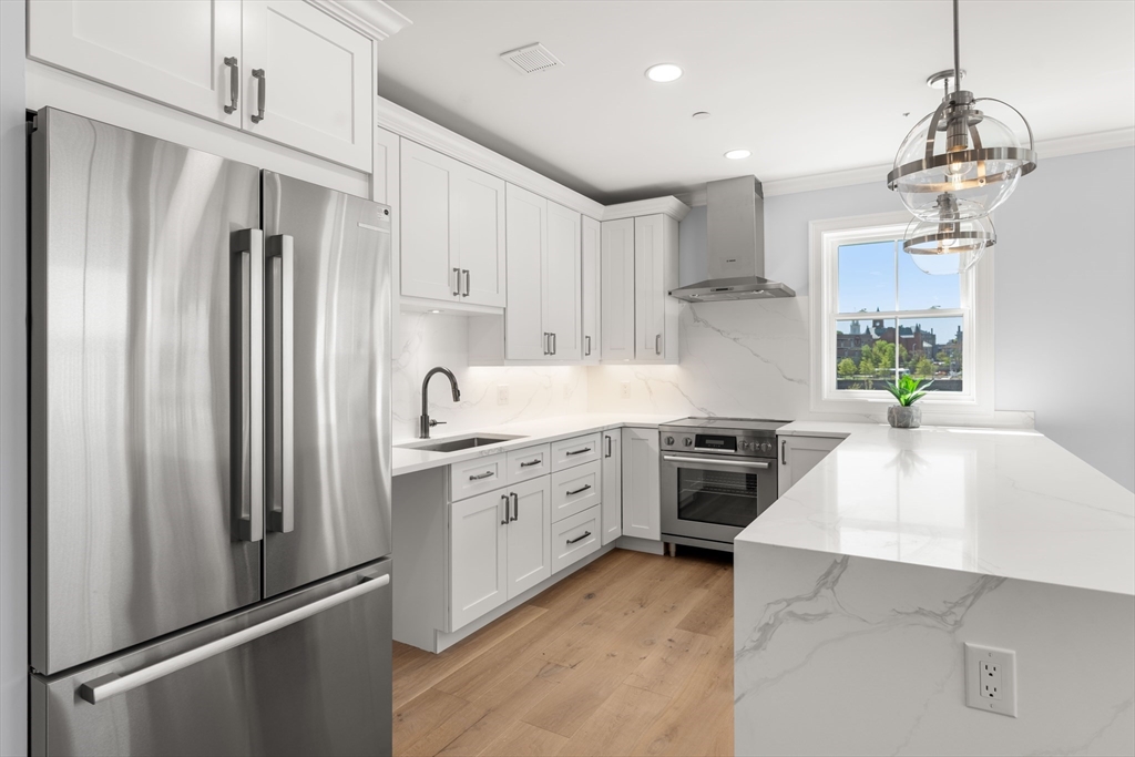 16 Franklin Street 2202