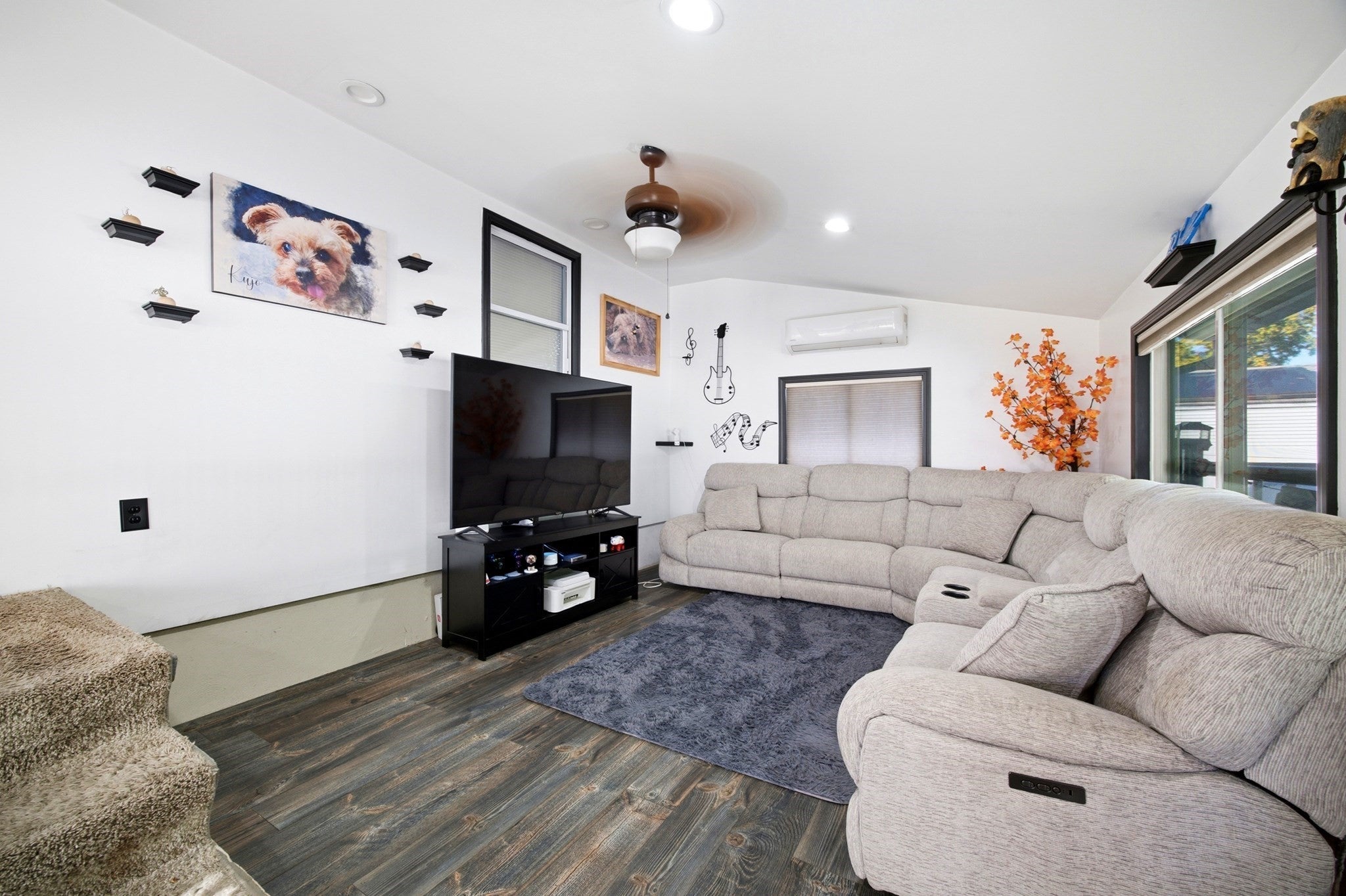 11 Anne St, East Longmeadow, MA Photo #5
