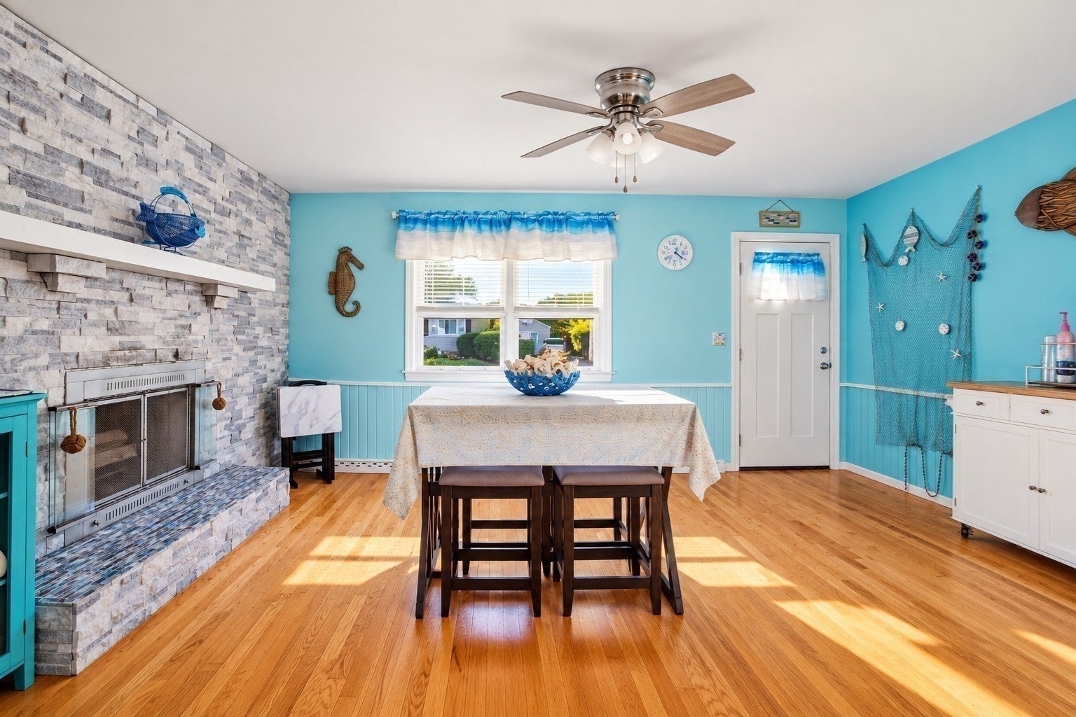 11 Anne St, East Longmeadow, MA Photo #13
