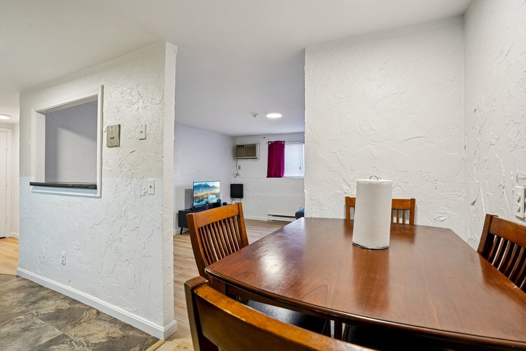 208 Swanson Rd 526