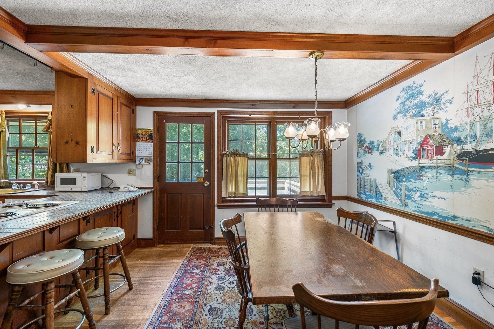 41 Academy Ave, Weymouth, MA Photo #6