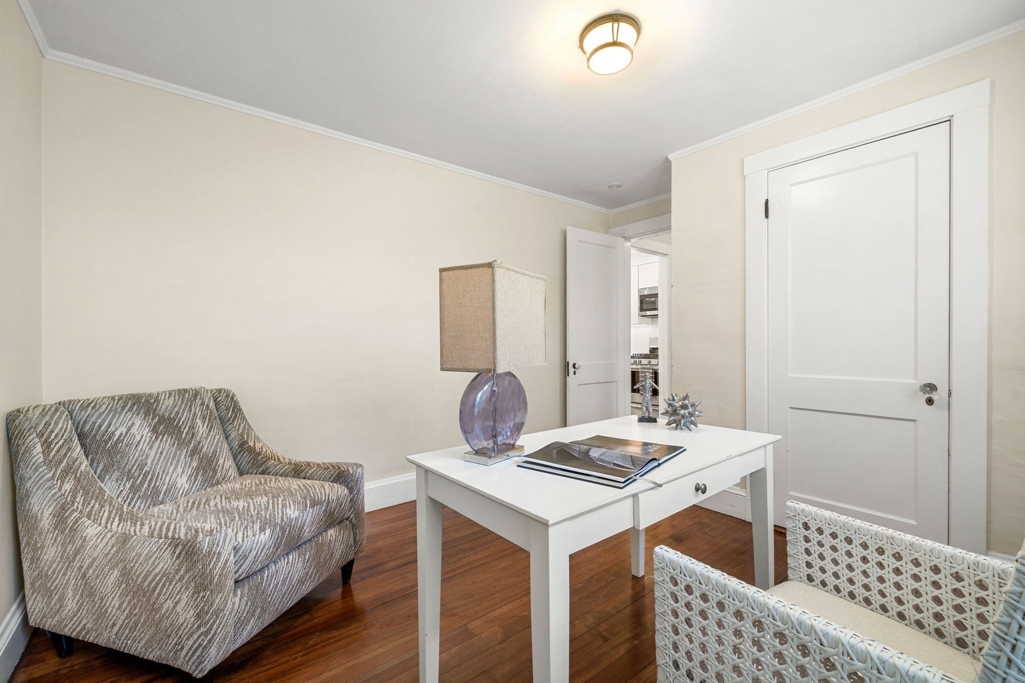 292 Pond St, Brookline, MA Photo #18