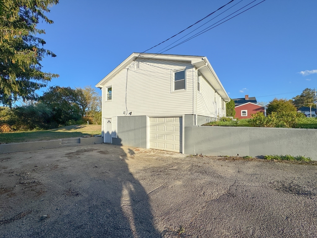 19 Richard Rd