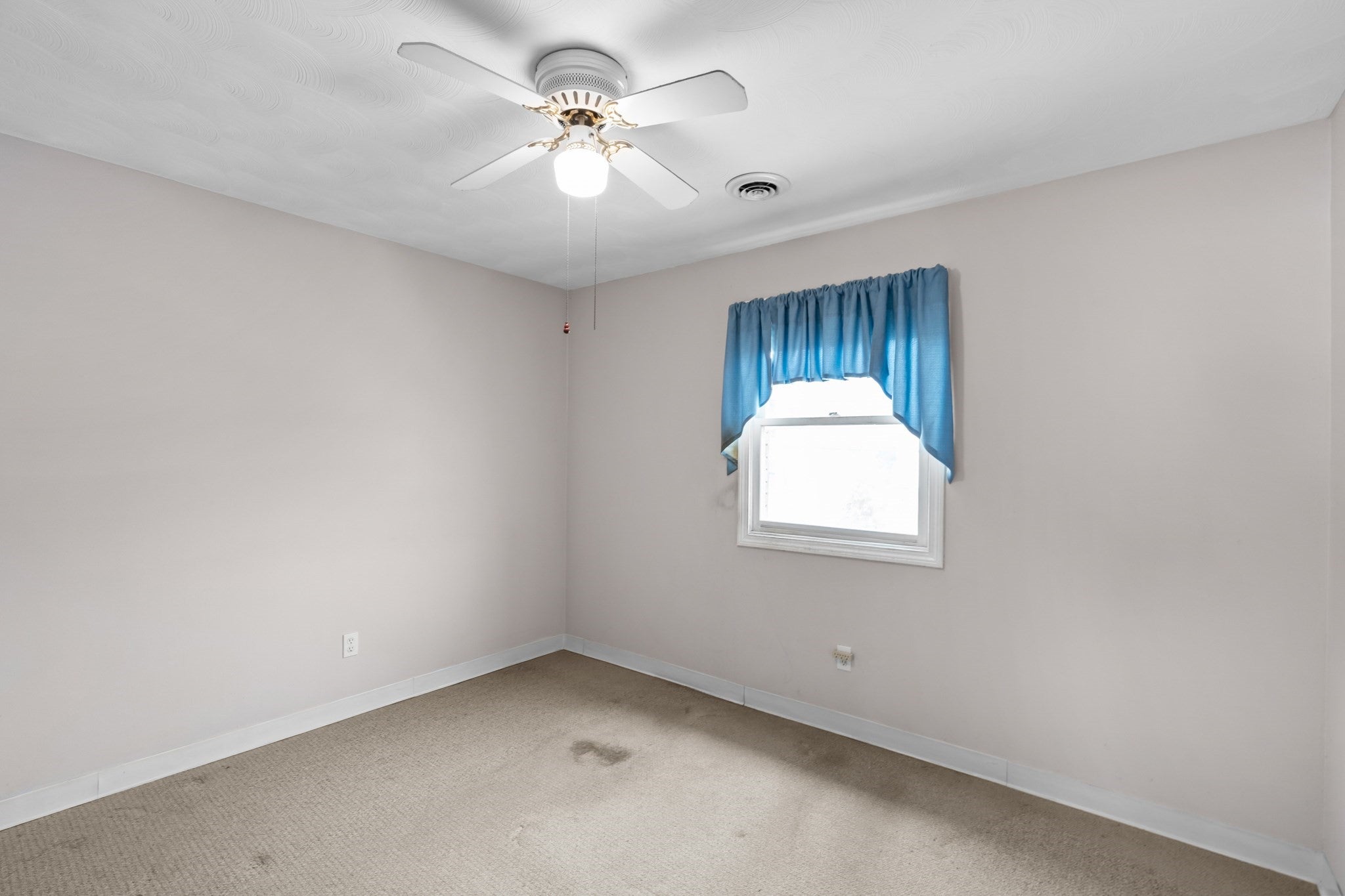 70 North Court #F, Fall River, MA, 70 North Court #F, Fall River, MA Photo #9