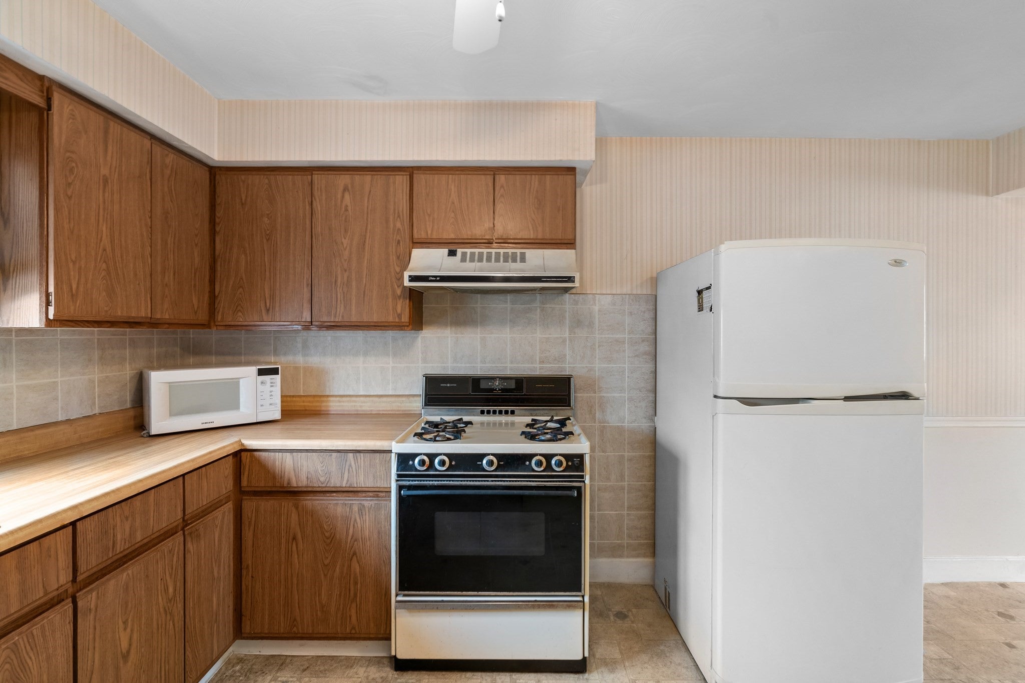 70 North Court #F, Fall River, MA, 70 North Court #F, Fall River, MA Photo #8
