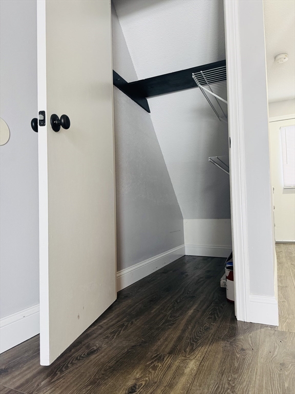 180 Main St 6109