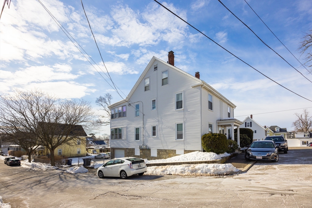 1 Japonica Ave
