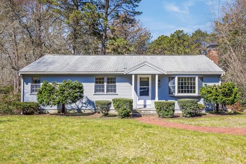 11 Acorn Road Dennis MA 02641
