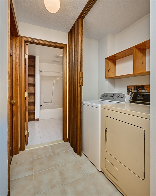 16-18 Highland Dr