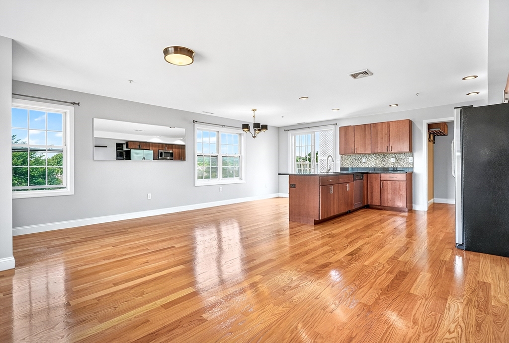29 Spruce St 42