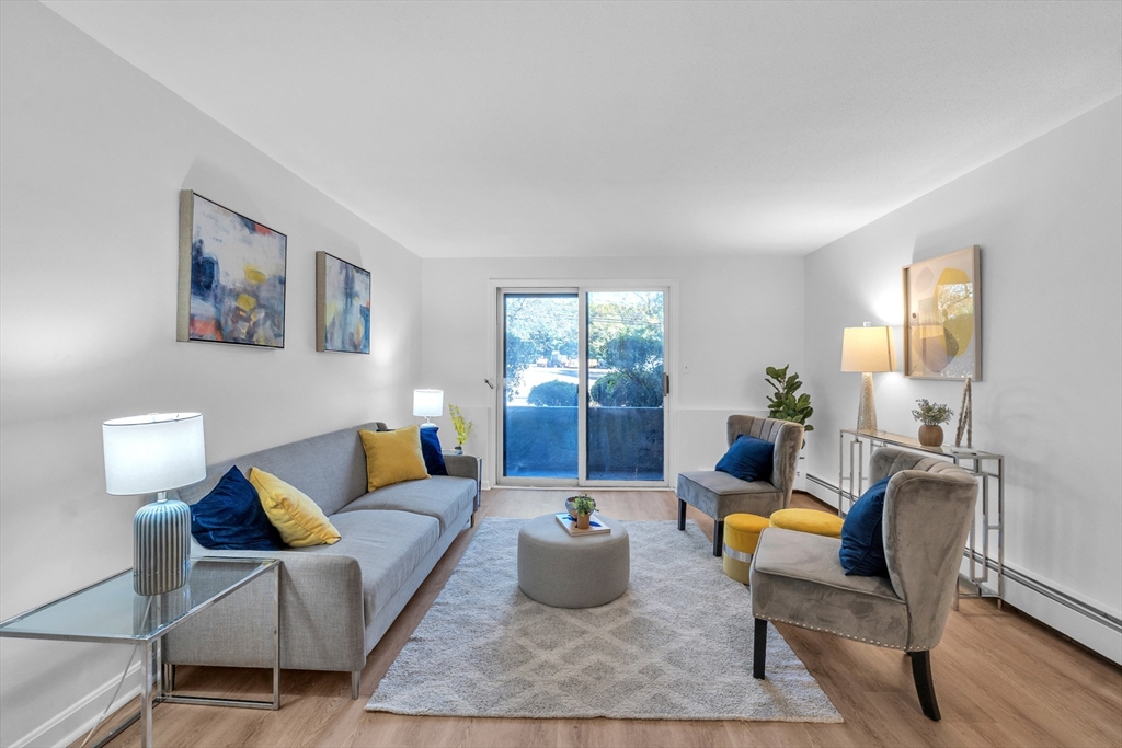 25 Pine St B