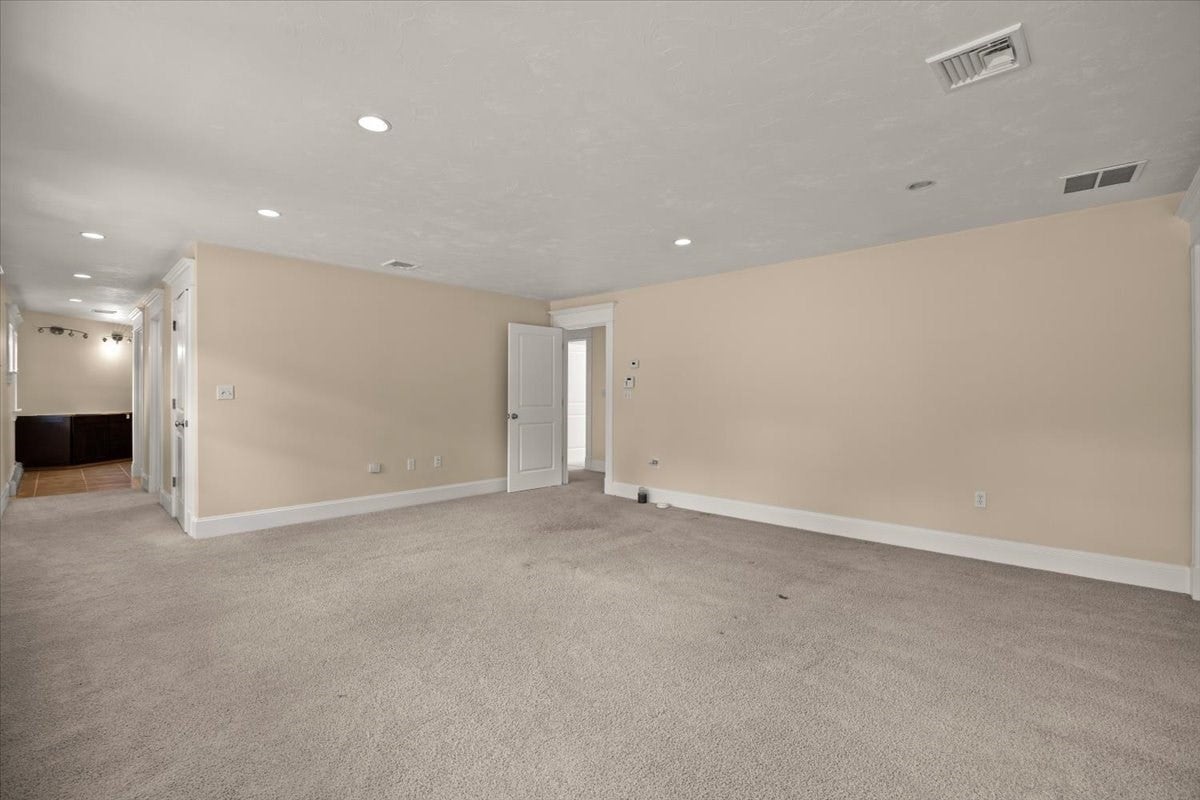 80 Joshua Lane, Taunton, MA, 80 Joshua Lane, Taunton, MA Photo #34