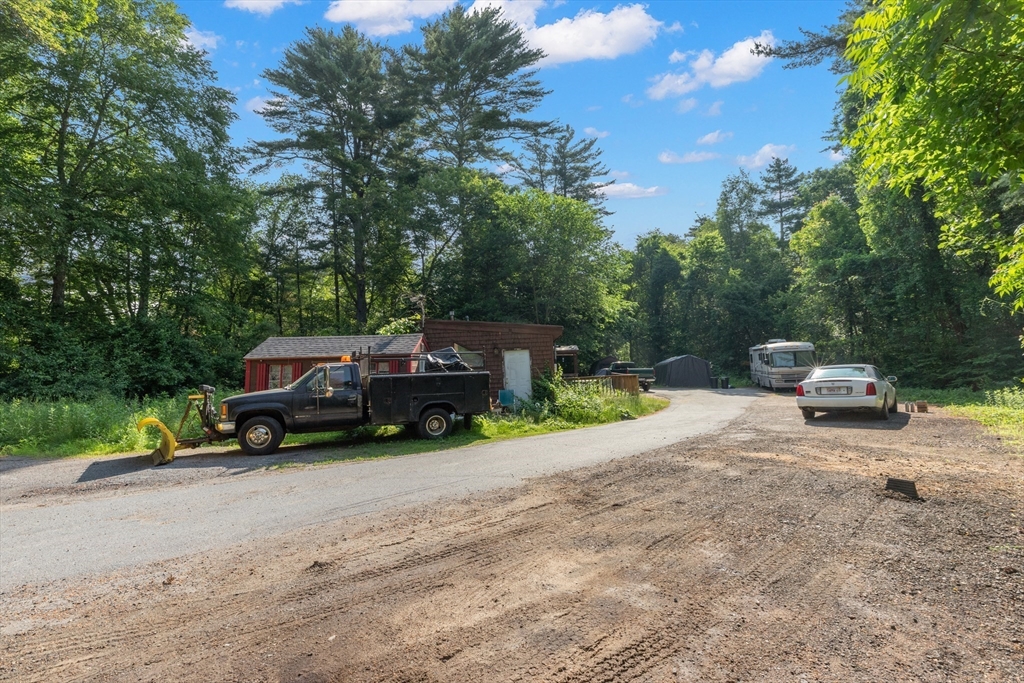 2 & 4 Tenney Ct