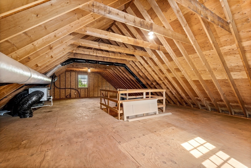 18 Taff Road, Milton, MA Photo #16