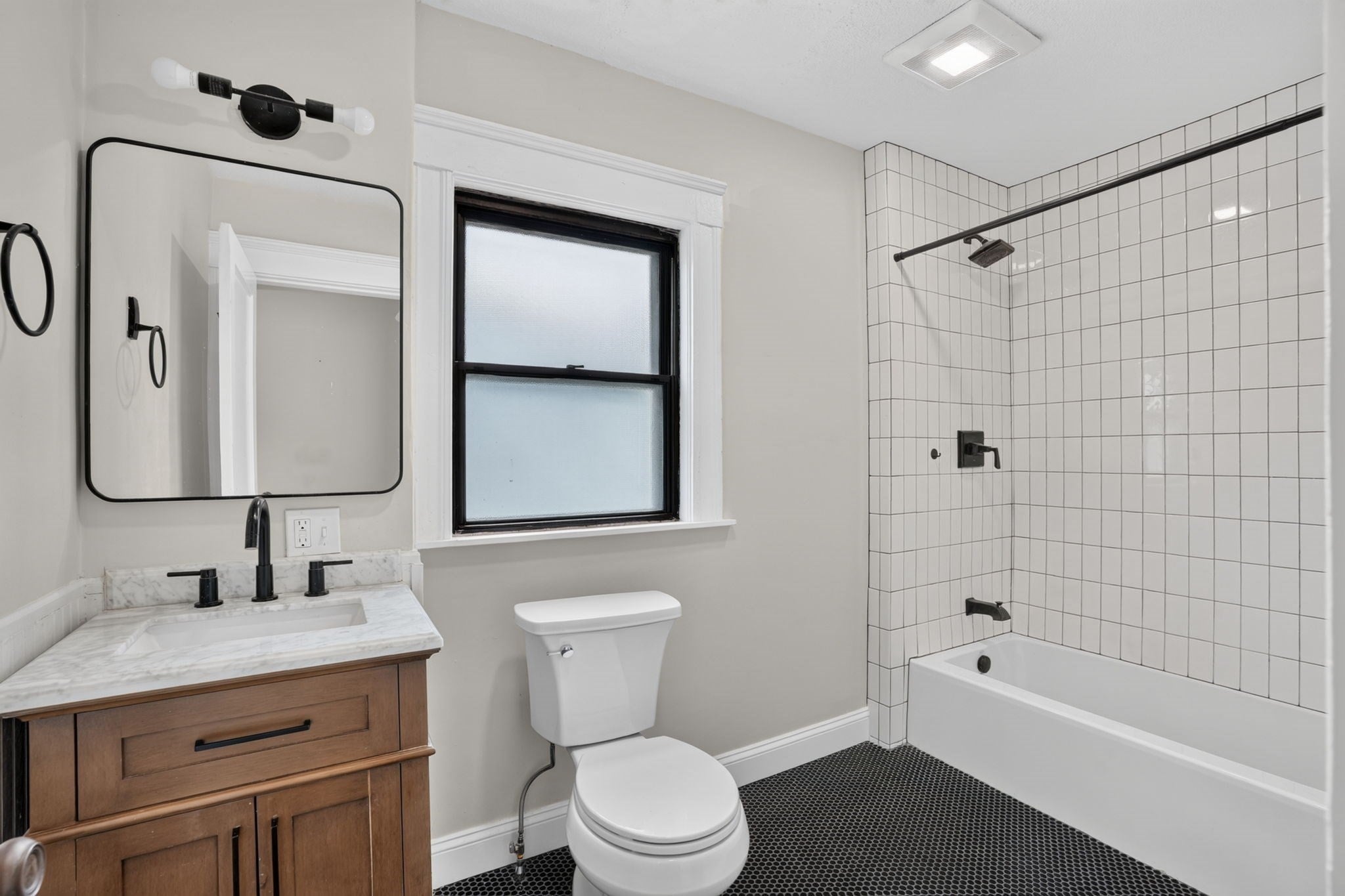 125 Wilmington Ave, Boston, MA Photo #5