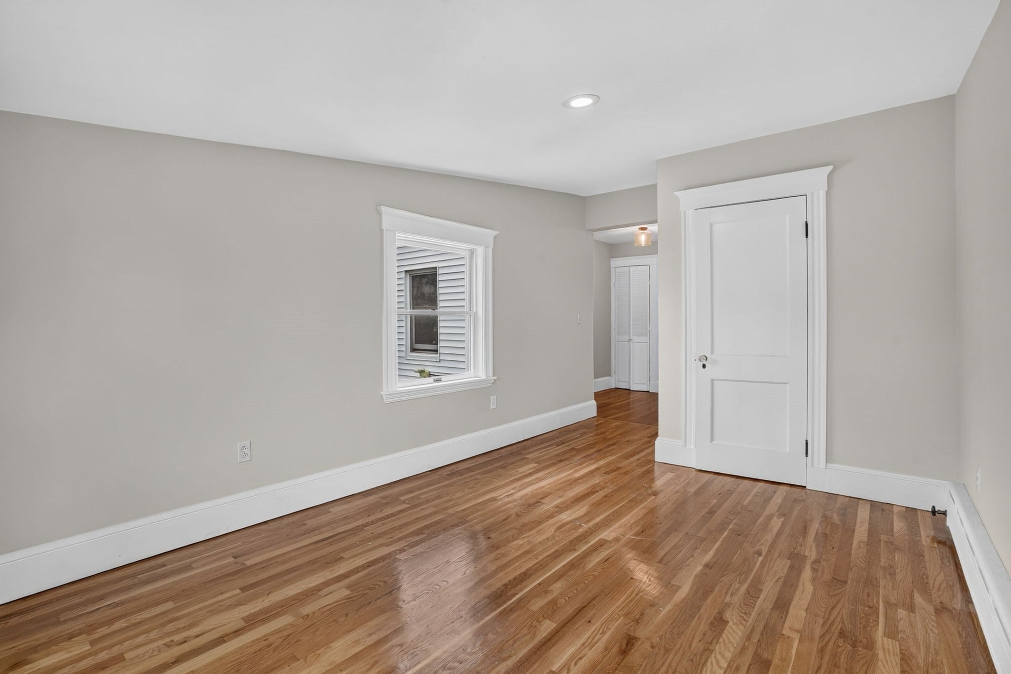 125 Wilmington Ave, Boston, MA Photo #8