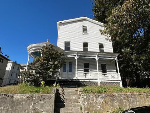 Photo of 23 Lakewood St, Worcester, MA 01603 (MLS # 73503836)