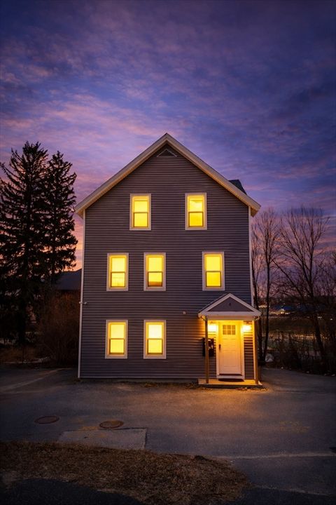 Photo of 4 S Harlem St, Worcester, MA 01610 (MLS # 73495385)