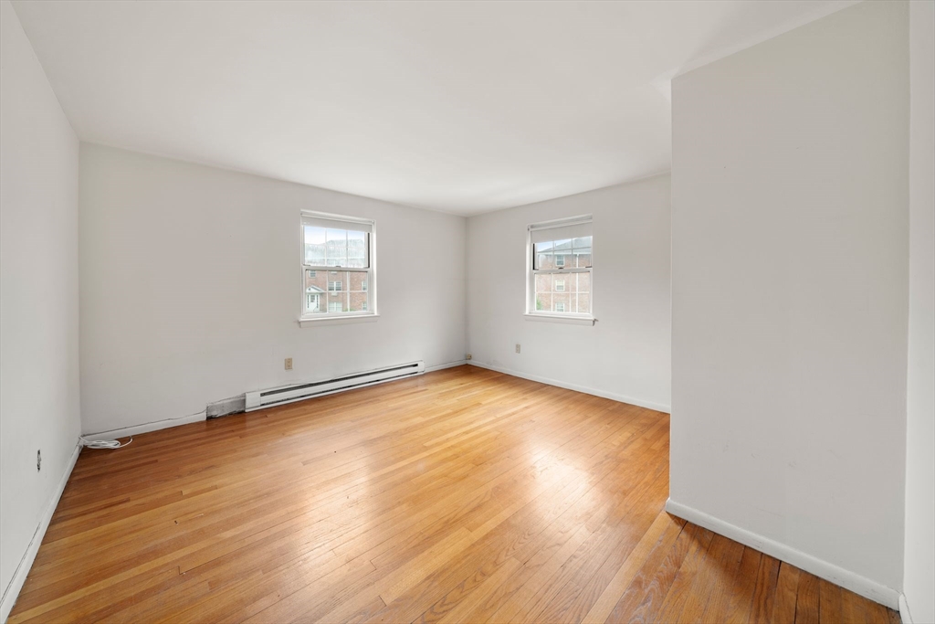 11 Colonial Village Dr #8, Arlington, MA Photo #10