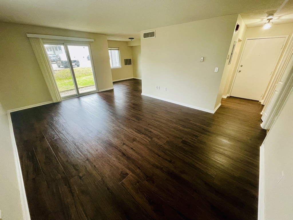 7 Beals Cove Rd 7A