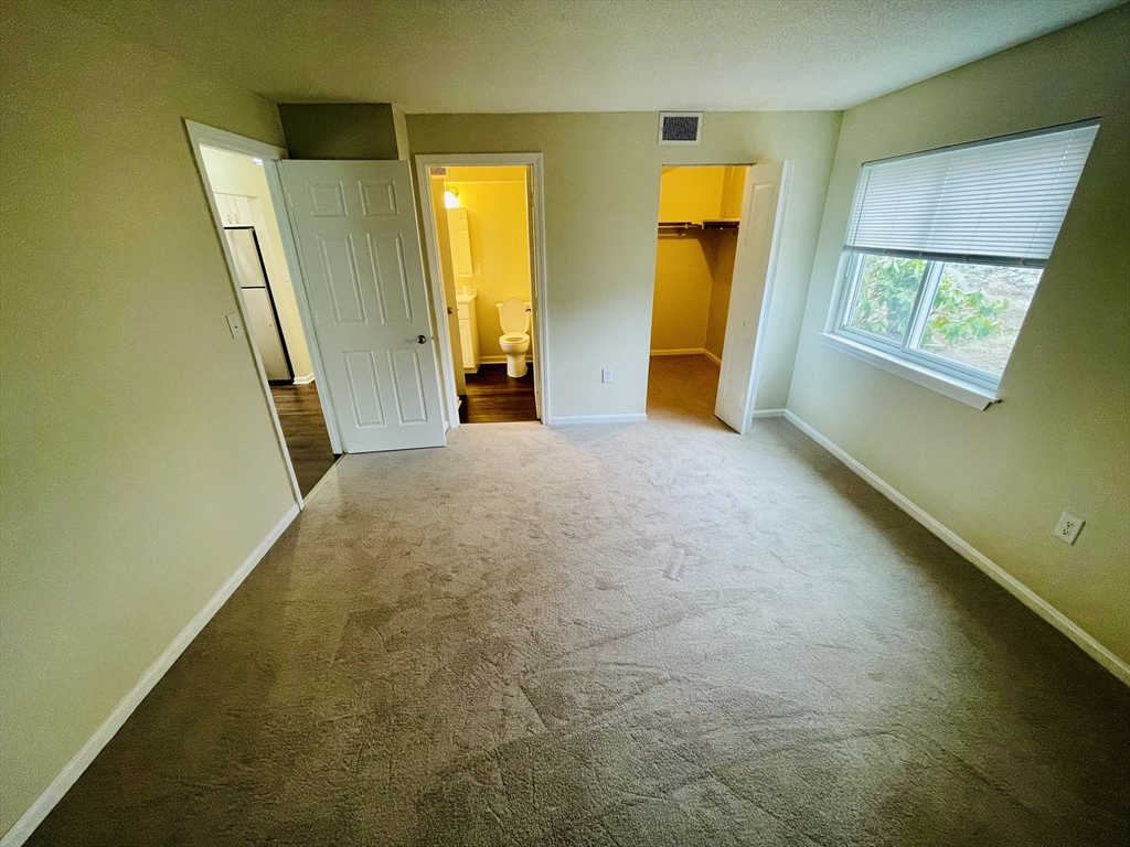 7 Beals Cove Rd 7A