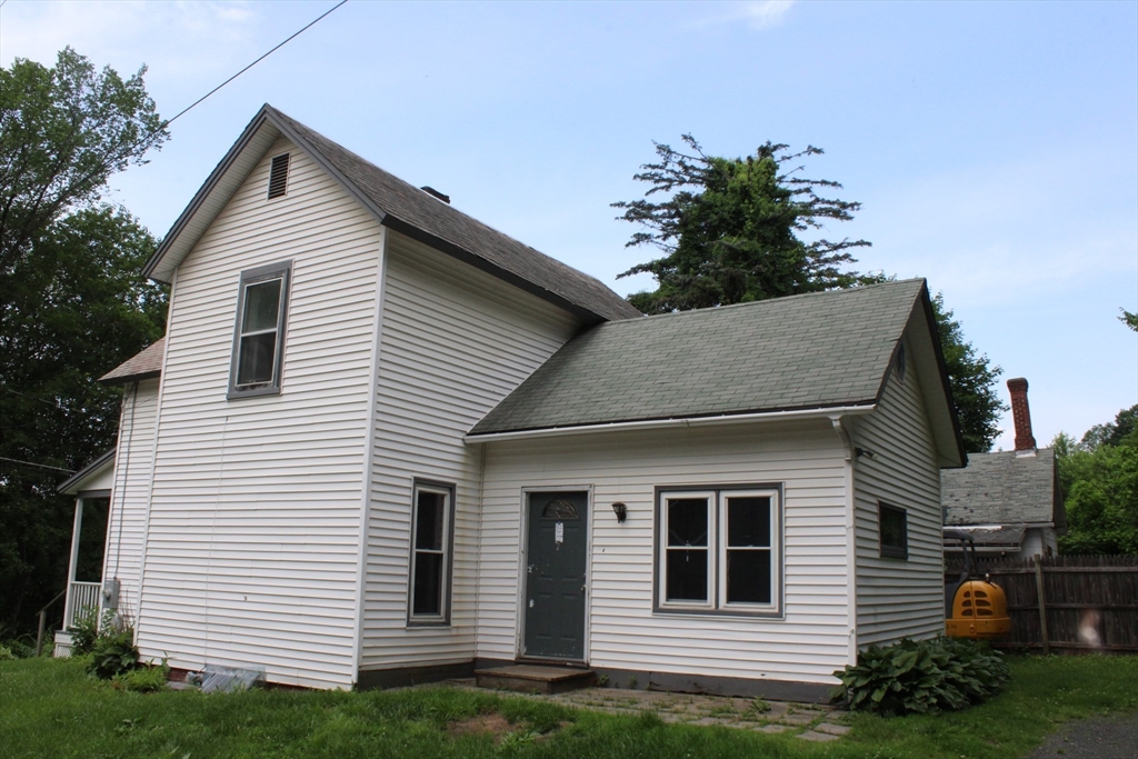 221 Hope St