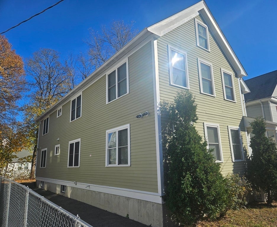 20 Massasoit St, Boston, MA, 20 Massasoit St, Boston, MA Photo #13