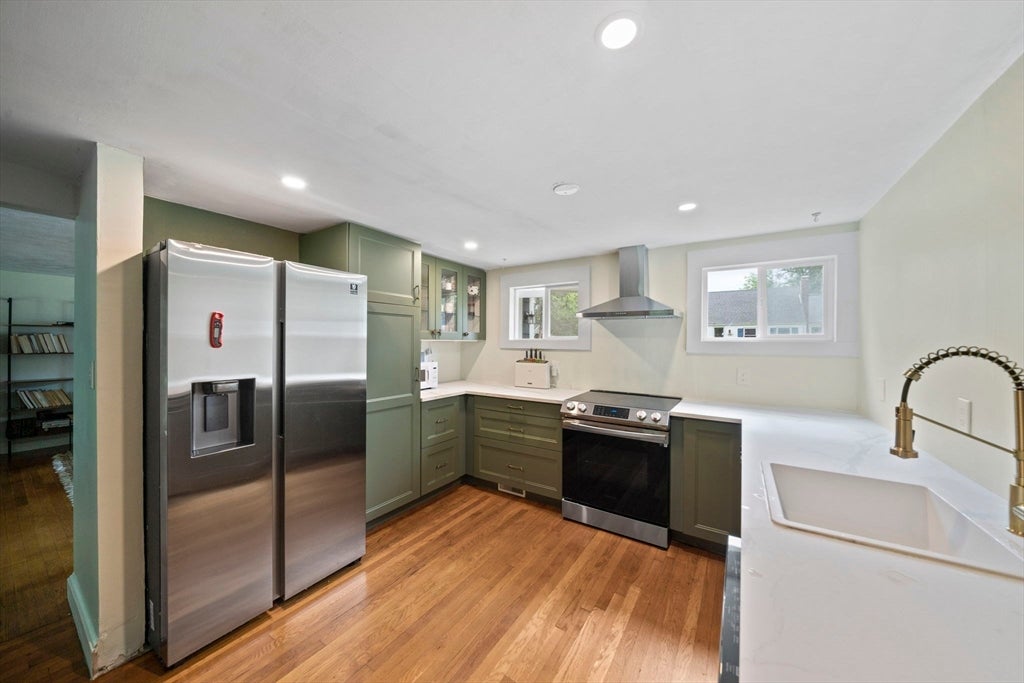 495 Thicket St, Weymouth, MA, 495 Thicket St, Weymouth, MA Photo #5